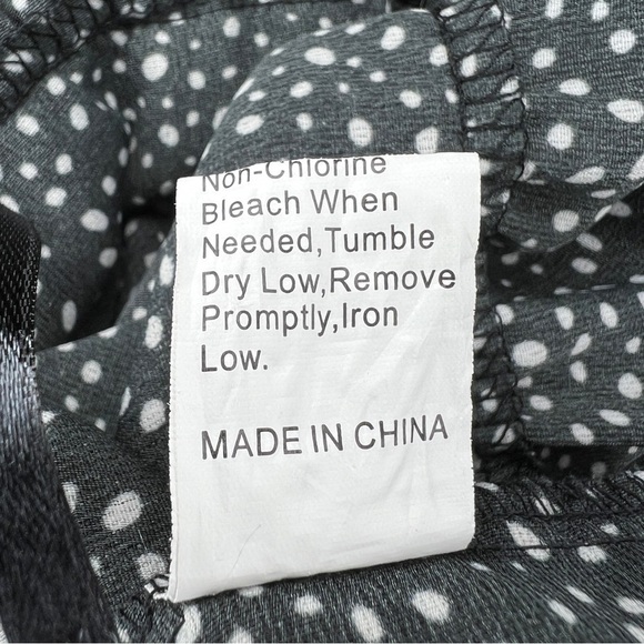 Black White Dot Print Ruffle Mini Skirt Retro Peasant Pull On Size 4 - Picture 6 of 6